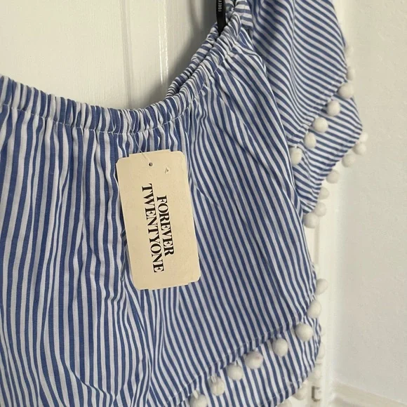 NEW Forever 21 Pom Pom Off-the-shoulder Top - Picture 6 of 7